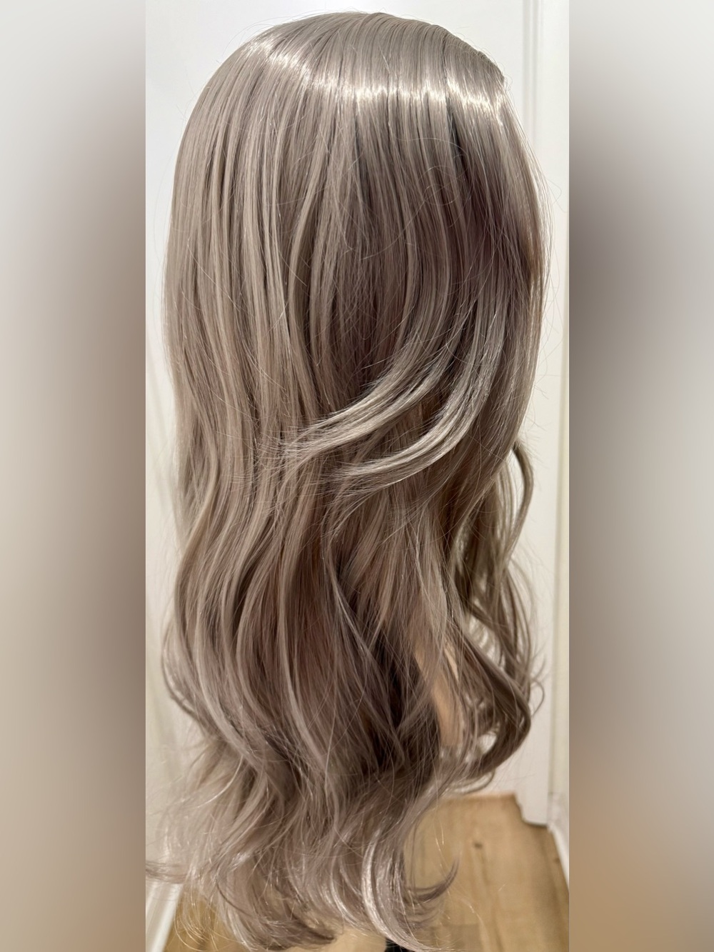 HAIR, 28” Wavy/Straight, Center Part, long Layers Dark Silver/Gray